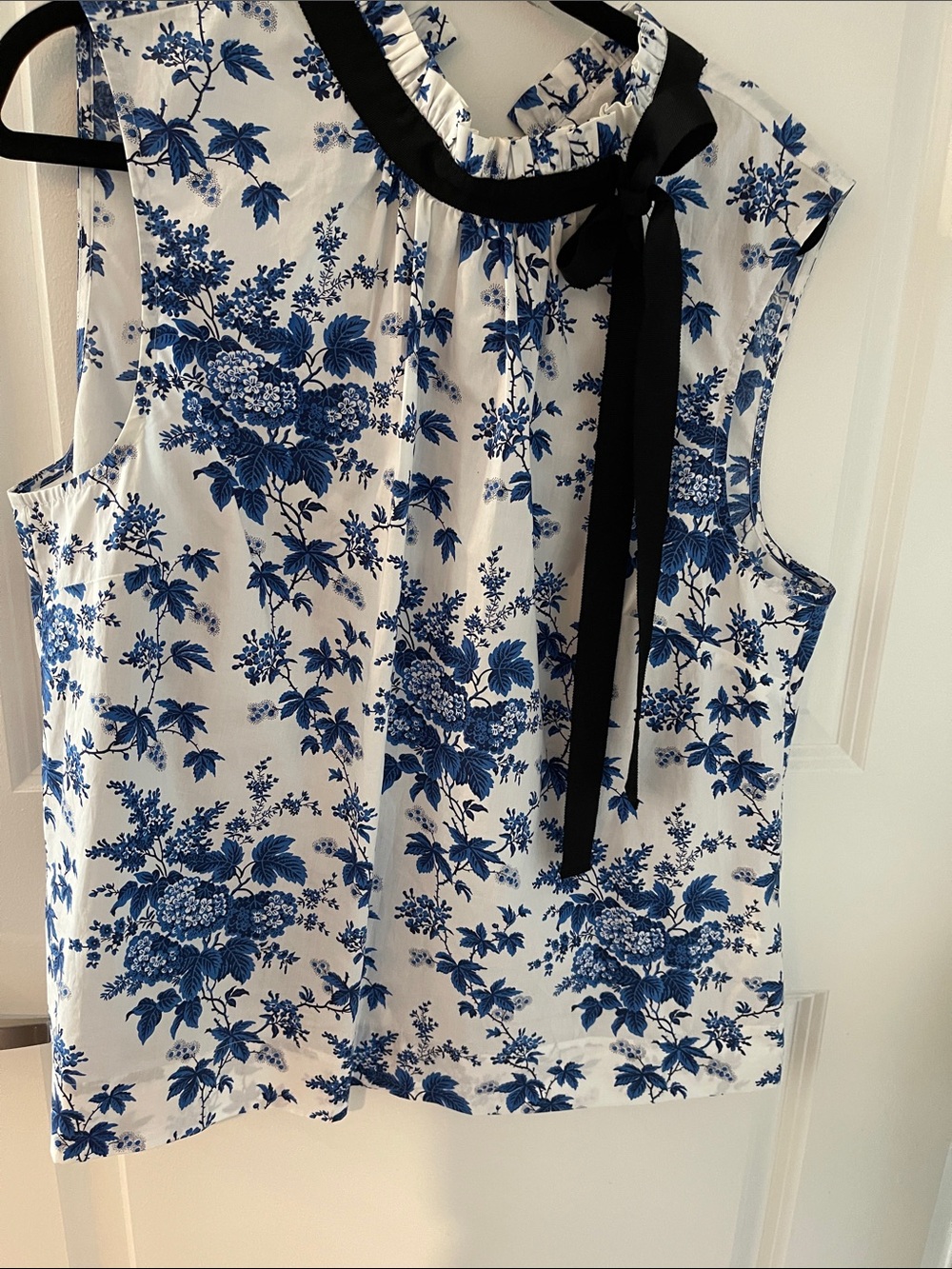 LK Bennett White and Blue Floral Bow-Neck Camisole